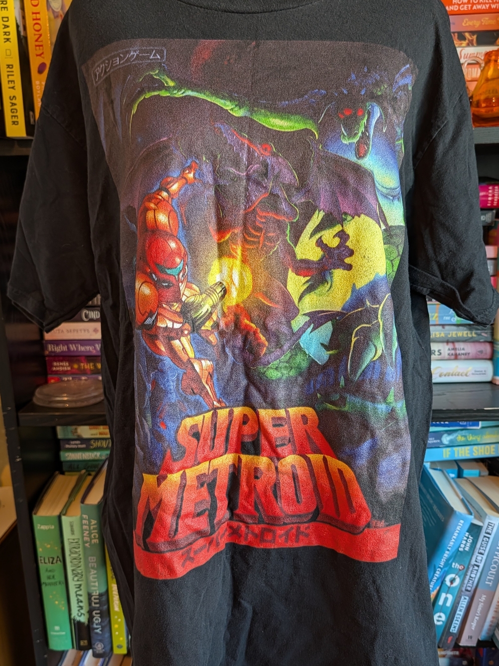 Nintendo Super Metroid Samus Aran Graphic T-Shirt Black Size LRetro Gaming Style